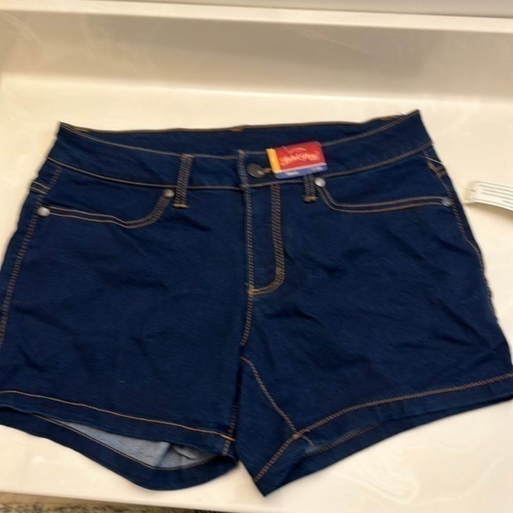 Jean shorts size 10